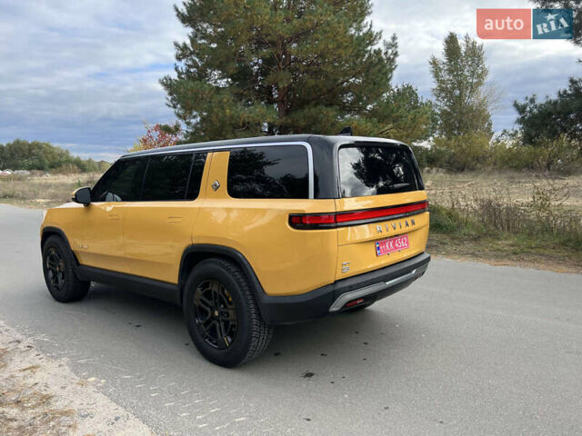 Желтый Rivian R1S, объемом двигателя 0 л и пробегом 21 тыс. км за 65000 $, фото 5 на Automoto.ua