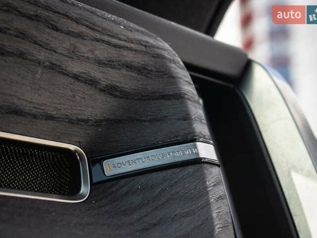 Сірий Rivian R1S, об'ємом двигуна 0 л та пробігом 54 тис. км за 52000 $, фото 66 на Automoto.ua