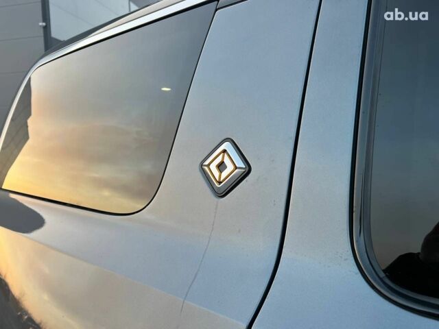 Серый Rivian R1S, объемом двигателя 0 л и пробегом 29 тыс. км за 57490 $, фото 43 на Automoto.ua