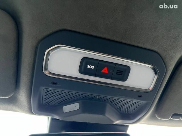 Серый Rivian R1S, объемом двигателя 0 л и пробегом 29 тыс. км за 57490 $, фото 32 на Automoto.ua