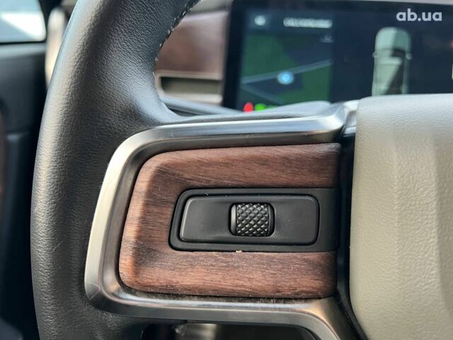 Серый Rivian R1S, объемом двигателя 0 л и пробегом 29 тыс. км за 57490 $, фото 27 на Automoto.ua