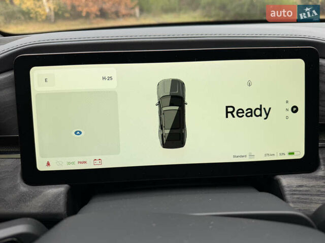 Сірий Rivian R1S, об'ємом двигуна 0 л та пробігом 42 тис. км за 54500 $, фото 40 на Automoto.ua