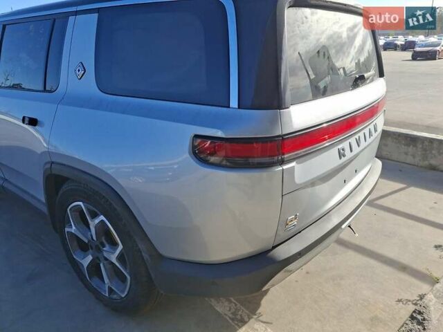 Сірий Rivian R1S, об'ємом двигуна 0 л та пробігом 13 тис. км за 32100 $, фото 21 на Automoto.ua