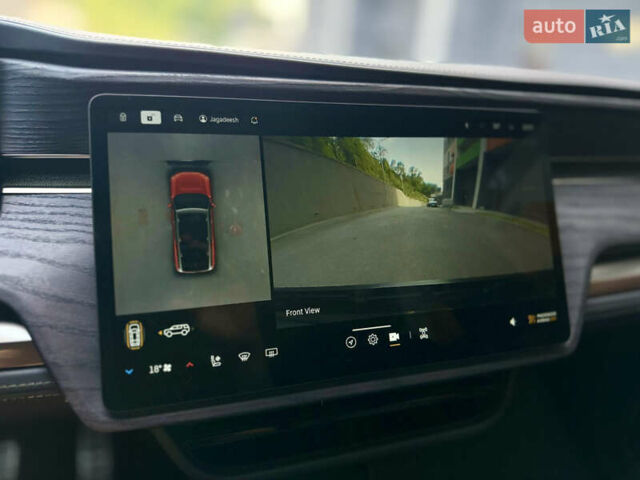 Серый Rivian R1S, объемом двигателя 0 л и пробегом 13 тыс. км за 49000 $, фото 28 на Automoto.ua