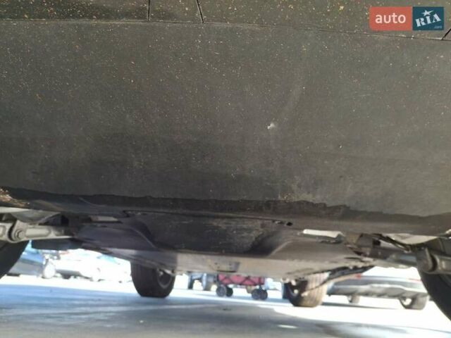 Сірий Rivian R1S, об'ємом двигуна 0 л та пробігом 13 тис. км за 32100 $, фото 25 на Automoto.ua