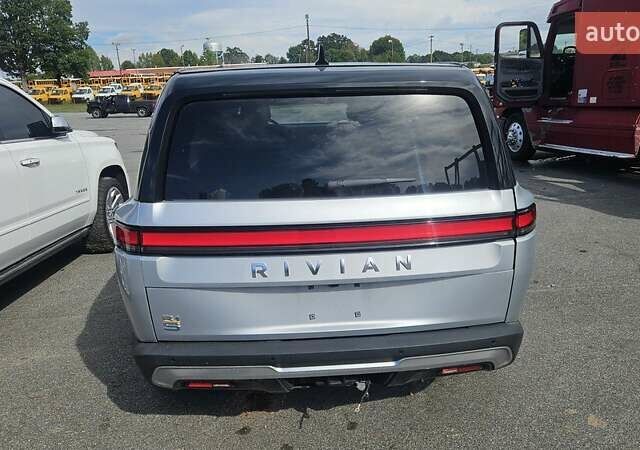 Сірий Rivian R1S, об'ємом двигуна 0 л та пробігом 13 тис. км за 32100 $, фото 28 на Automoto.ua