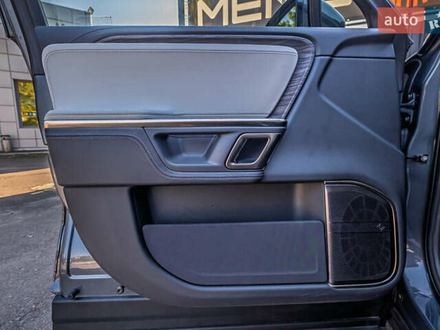 Серый Rivian R1S, объемом двигателя 0 л и пробегом 10 тыс. км за 49900 $, фото 33 на Automoto.ua