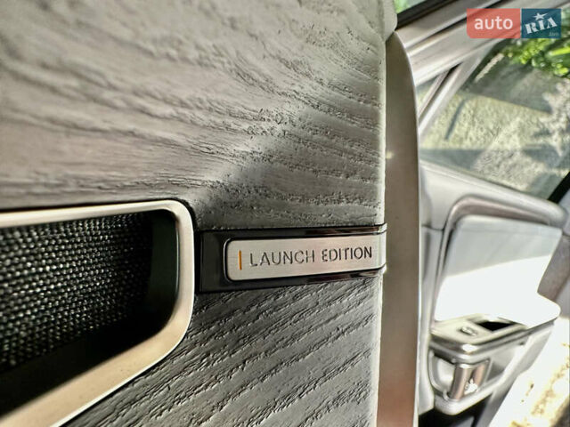 Серый Rivian R1S, объемом двигателя 0 л и пробегом 12 тыс. км за 51700 $, фото 57 на Automoto.ua