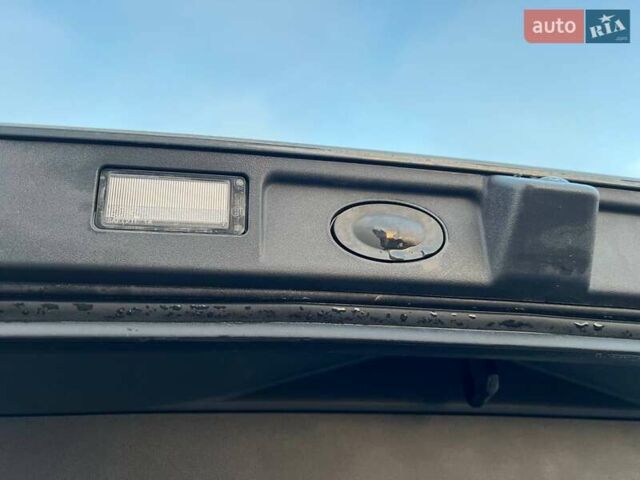 Серый Rivian R1S, объемом двигателя 0 л и пробегом 29 тыс. км за 57490 $, фото 42 на Automoto.ua