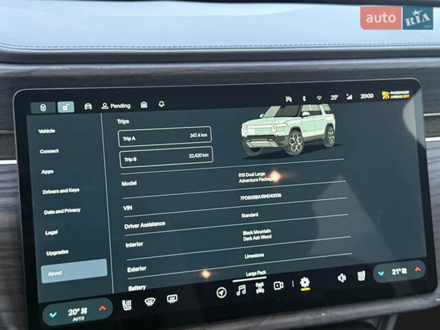 Rivian R1S 2024 в Луцке на Automoto.ua Серый Rivian R1S, объемом двигателя 0 л и пробегом 18 тыс. км за 60500 $, фото 11 на Automoto.ua