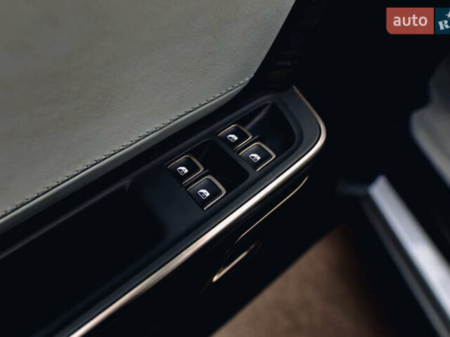 Серый Rivian R1S, объемом двигателя 0 л и пробегом 10 тыс. км за 63000 $, фото 15 на Automoto.ua