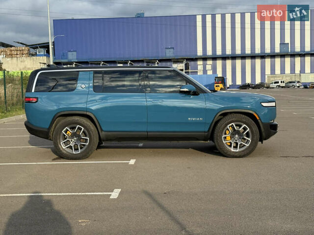 Синий Rivian R1S, объемом двигателя 0 л и пробегом 62 тыс. км за 43000 $, фото 1 на Automoto.ua