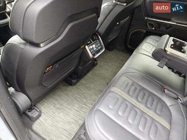 Синий Rivian R1S, объемом двигателя 0 л и пробегом 18 тыс. км за 58900 $, фото 26 на Automoto.ua