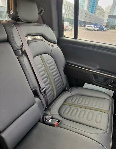 Синий Rivian R1S, объемом двигателя 0 л и пробегом 47 тыс. км за 55300 $, фото 22 на Automoto.ua