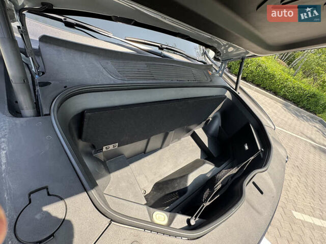 Синий Rivian R1S, объемом двигателя 0 л и пробегом 22 тыс. км за 51500 $, фото 21 на Automoto.ua