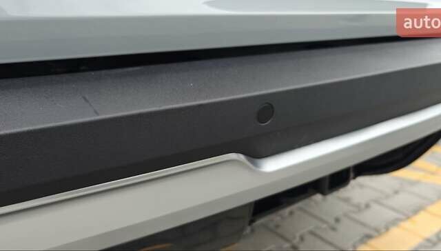 Синий Rivian R1S, объемом двигателя 0 л и пробегом 18 тыс. км за 58900 $, фото 40 на Automoto.ua