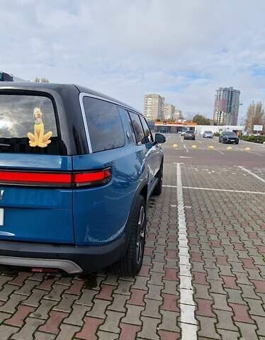 Синий Rivian R1S, объемом двигателя 0 л и пробегом 47 тыс. км за 55300 $, фото 37 на Automoto.ua