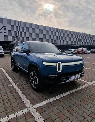 Синий Rivian R1S, объемом двигателя 0 л и пробегом 47 тыс. км за 55300 $, фото 33 на Automoto.ua