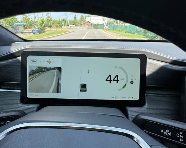 Синий Rivian R1S, объемом двигателя 0 л и пробегом 22 тыс. км за 51500 $, фото 27 на Automoto.ua