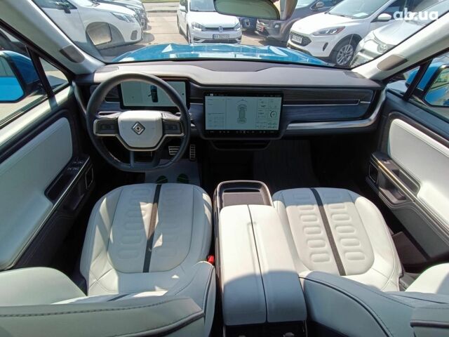 Синий Rivian R1S, объемом двигателя 0 л и пробегом 10 тыс. км за 55990 $, фото 34 на Automoto.ua