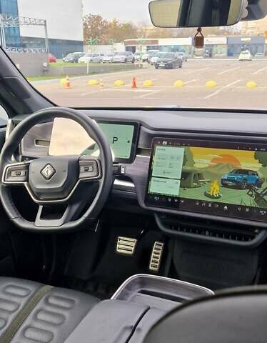 Синий Rivian R1S, объемом двигателя 0 л и пробегом 47 тыс. км за 55300 $, фото 28 на Automoto.ua