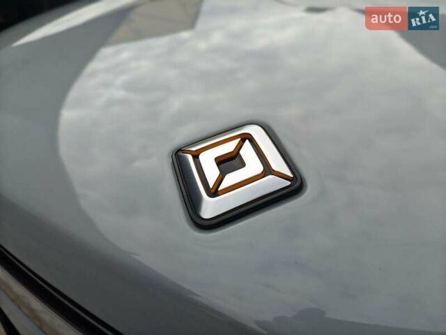 Синий Rivian R1S, объемом двигателя 0 л и пробегом 18 тыс. км за 58900 $, фото 12 на Automoto.ua