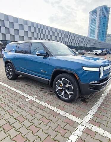 Синий Rivian R1S, объемом двигателя 0 л и пробегом 47 тыс. км за 55300 $, фото 40 на Automoto.ua