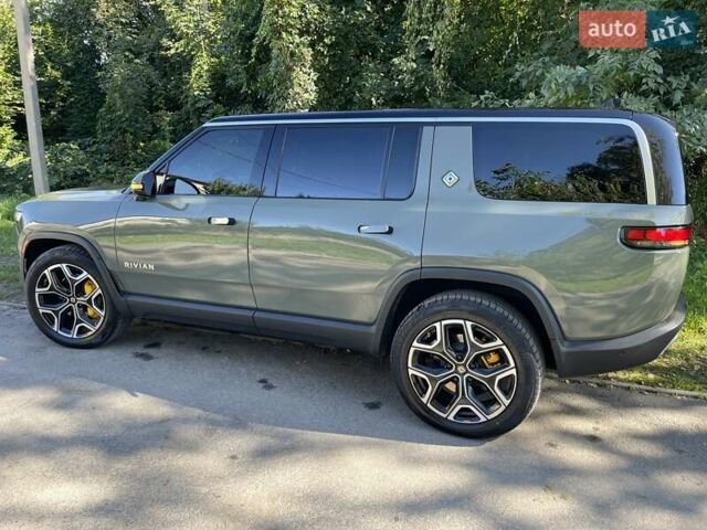 Зелений Rivian R1S, об'ємом двигуна 0 л та пробігом 30 тис. км за 42300 $, фото 7 на Automoto.ua