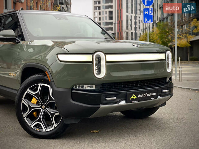 Зеленый Rivian R1S, объемом двигателя 0 л и пробегом 34 тыс. км за 46990 $, фото 3 на Automoto.ua