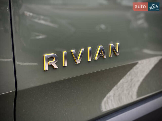 Зеленый Rivian R1S, объемом двигателя 0 л и пробегом 34 тыс. км за 46990 $, фото 12 на Automoto.ua