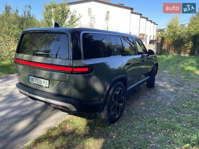 Зелений Rivian R1S, об'ємом двигуна 0 л та пробігом 30 тис. км за 42300 $, фото 27 на Automoto.ua