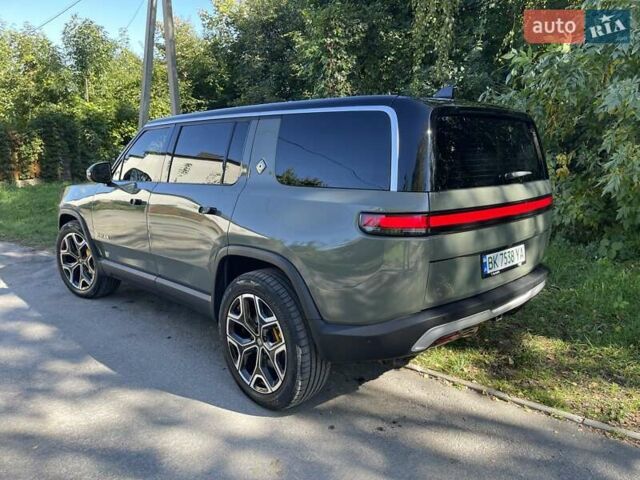 Зелений Rivian R1S, об'ємом двигуна 0 л та пробігом 30 тис. км за 42300 $, фото 29 на Automoto.ua