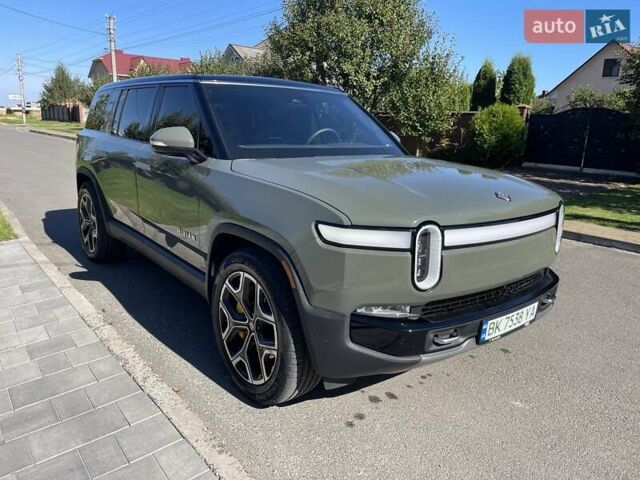 Зелений Rivian R1S, об'ємом двигуна 0 л та пробігом 30 тис. км за 42300 $, фото 41 на Automoto.ua