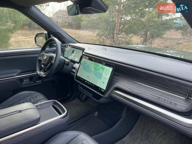 Зеленый Rivian R1S, объемом двигателя 0 л и пробегом 42 тыс. км за 58500 $, фото 14 на Automoto.ua