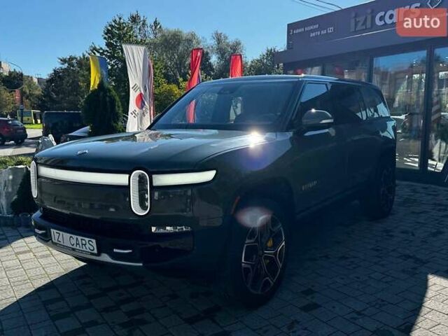 Зелений Rivian R1S, об'ємом двигуна 0 л та пробігом 33 тис. км за 48500 $, фото 2 на Automoto.ua