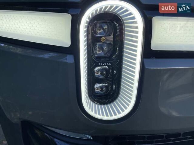 Зелений Rivian R1S, об'ємом двигуна 0 л та пробігом 30 тис. км за 42300 $, фото 33 на Automoto.ua