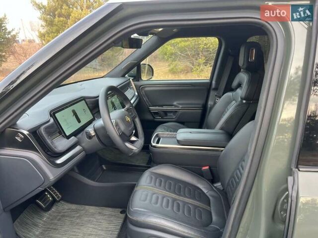 Зеленый Rivian R1S, объемом двигателя 0 л и пробегом 42 тыс. км за 58500 $, фото 9 на Automoto.ua