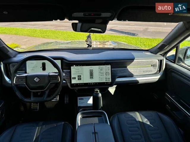 Зелений Rivian R1S, об'ємом двигуна 0 л та пробігом 33 тис. км за 48500 $, фото 10 на Automoto.ua