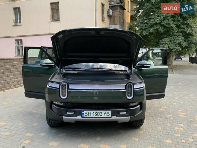 Зеленый Rivian R1S, объемом двигателя 0 л и пробегом 17 тыс. км за 50000 $, фото 21 на Automoto.ua