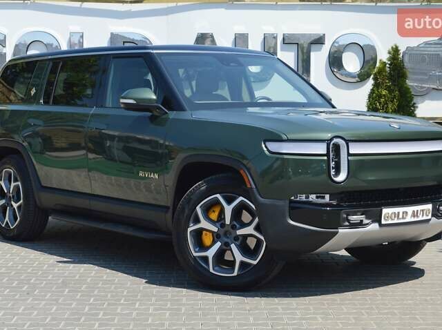 Зеленый Rivian R1S, объемом двигателя 0 л и пробегом 16 тыс. км за 53000 $, фото 2 на Automoto.ua