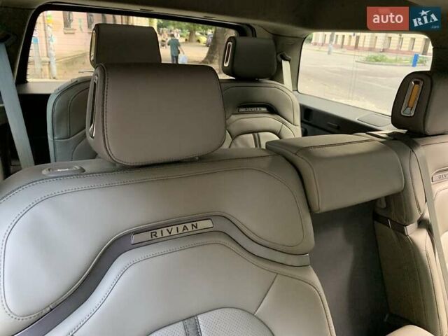 Зеленый Rivian R1S, объемом двигателя 0 л и пробегом 17 тыс. км за 50000 $, фото 38 на Automoto.ua
