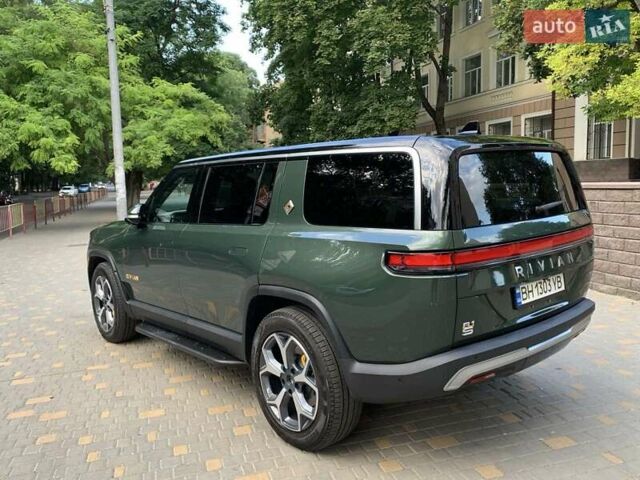 Зеленый Rivian R1S, объемом двигателя 0 л и пробегом 17 тыс. км за 50000 $, фото 2 на Automoto.ua