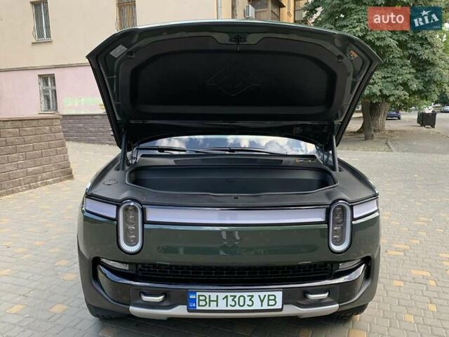 Зеленый Rivian R1S, объемом двигателя 0 л и пробегом 17 тыс. км за 50000 $, фото 48 на Automoto.ua