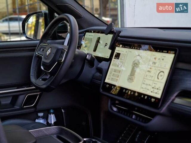 Зеленый Rivian R1S, объемом двигателя 0 л и пробегом 34 тыс. км за 79990 $, фото 65 на Automoto.ua