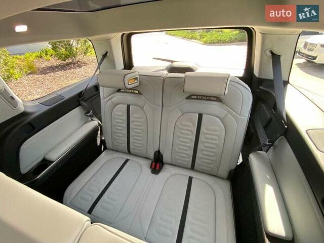 Зелений Rivian R1S, об'ємом двигуна 0 л та пробігом 2 тис. км за 28400 $, фото 12 на Automoto.ua