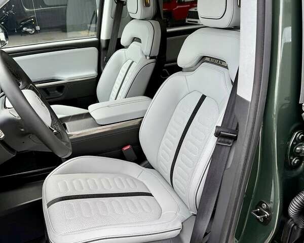 Зеленый Rivian R1S, объемом двигателя 0 л и пробегом 11 тыс. км за 49999 $, фото 104 на Automoto.ua