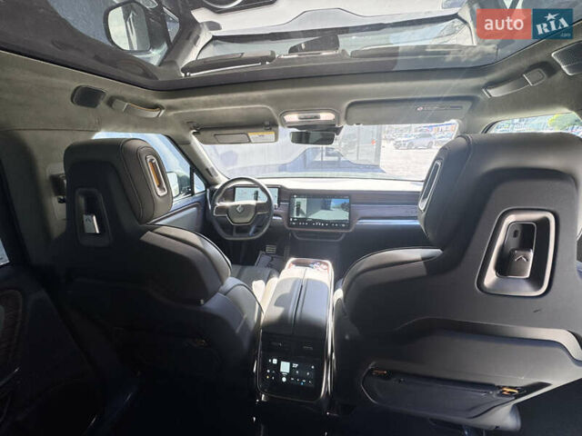 Зеленый Rivian R1S, объемом двигателя 0 л и пробегом 5 тыс. км за 49999 $, фото 7 на Automoto.ua