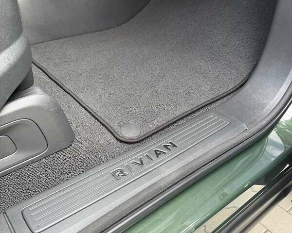 Зеленый Rivian R1S, объемом двигателя 0 л и пробегом 11 тыс. км за 49999 $, фото 190 на Automoto.ua