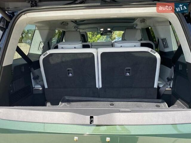 Зелений Rivian R1S, об'ємом двигуна 0 л та пробігом 2 тис. км за 28400 $, фото 10 на Automoto.ua