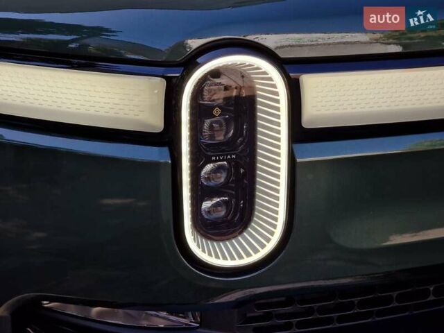 Зеленый Rivian R1S, объемом двигателя 0 л и пробегом 34 тыс. км за 79990 $, фото 7 на Automoto.ua